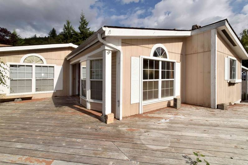 Manufactured Home For Sale at 170 Oscar Dr Saddle Butte Mobile Manor in