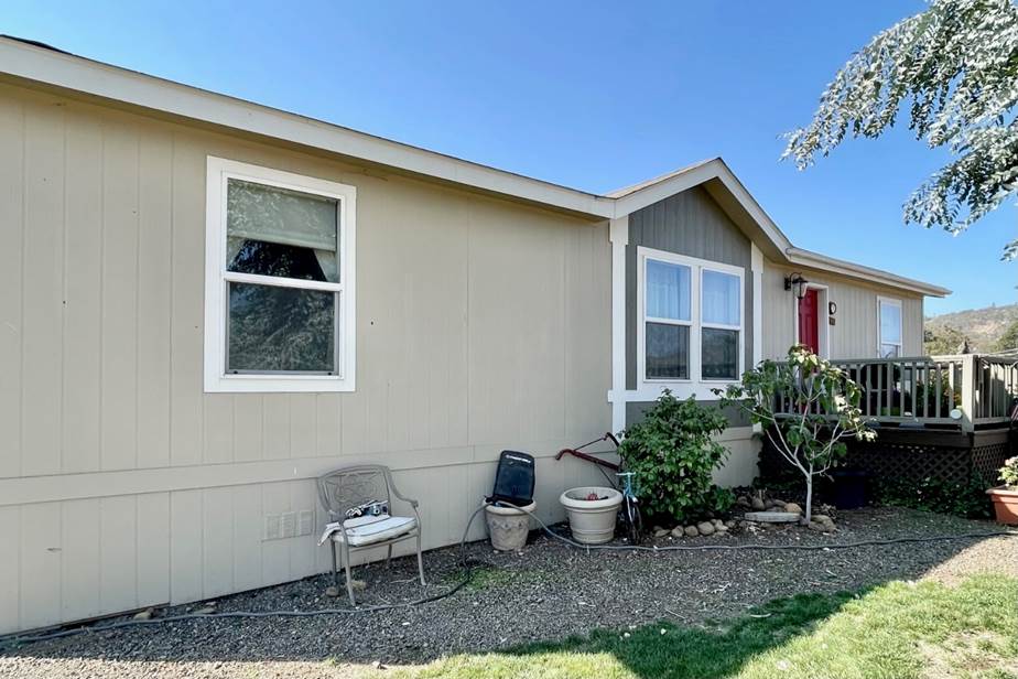 Palm Harbor Manufactured Home For Sale in Grants Pass, Oregon To Be Moved