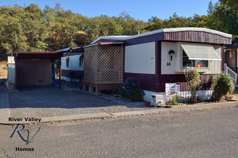 Mobile Home For Sale at 233 S Shata Ave, Eagle Point, Oregon