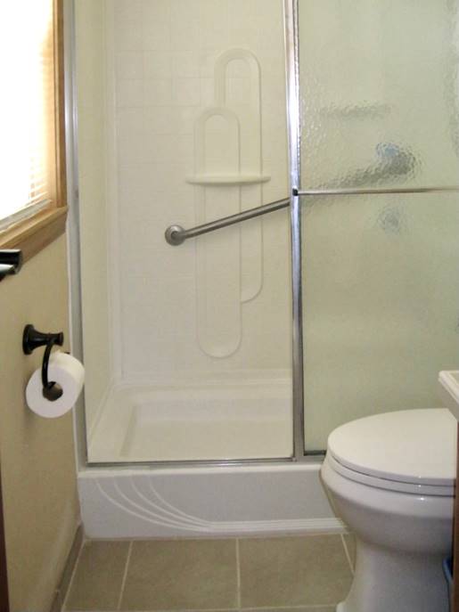 A picture containing bathroom, indoor, toilet, wall

Description automatically generated