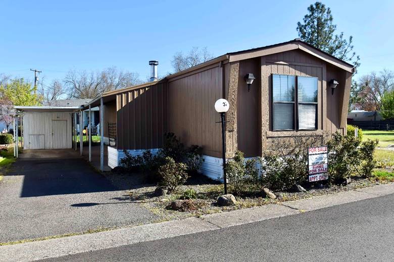Manufactured Home For Sale at Rogue Valley Meadows, 2385 Table Rock RD