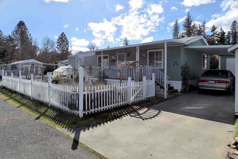 Manufactured Home For Sale at 22071 Hwy 62, Shady Cove, Oregon
